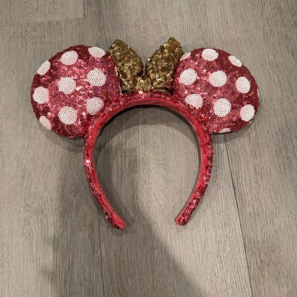 Disney Minnie Mouse Ears Pink Polka Dot Gold Bow 2021 Sequin Headband EUC - Picture 2 of 3